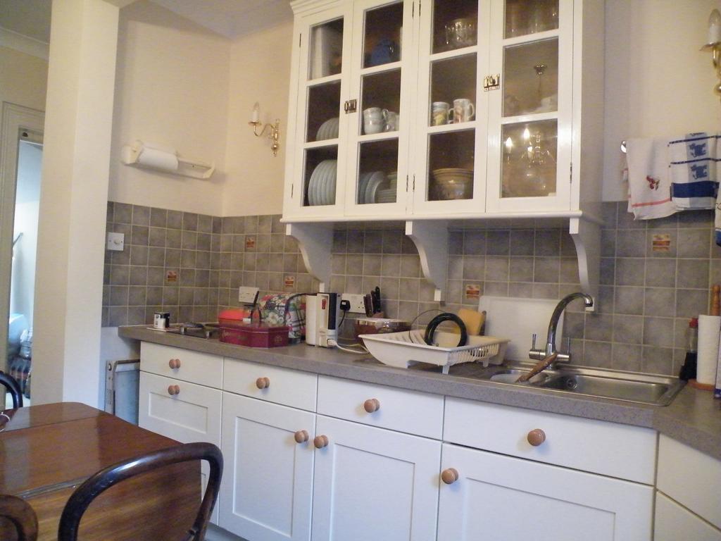 ブロッケンハースト Broadlands Gate Bed & Breakfast エクステリア 写真