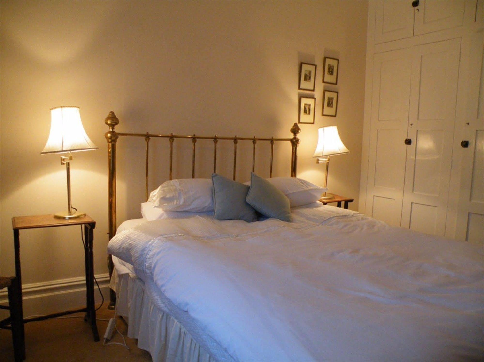 ブロッケンハースト Broadlands Gate Bed & Breakfast エクステリア 写真
